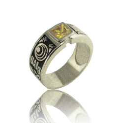 Gold graduation ring